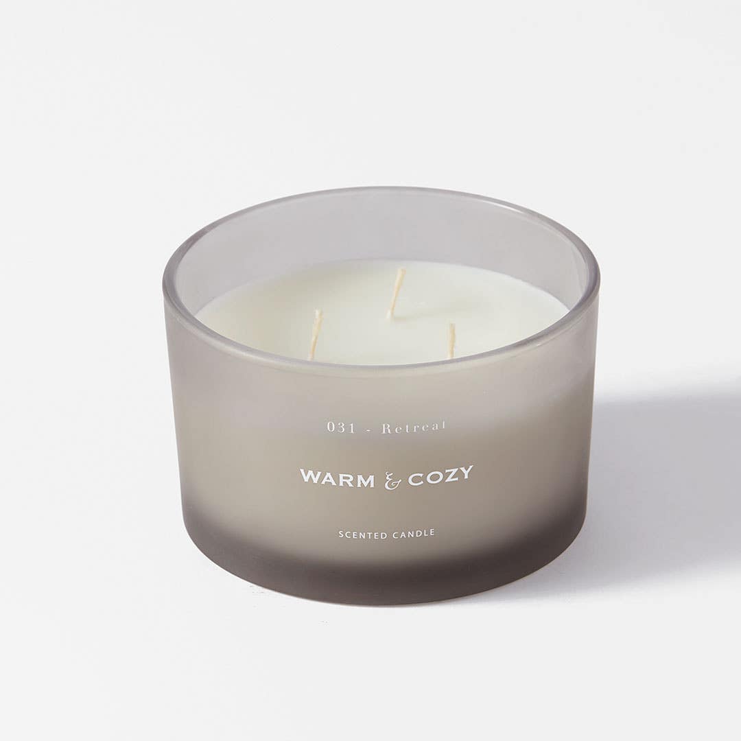 Bed and Bath 450g Frosted Glass Candle - Warm Cozy